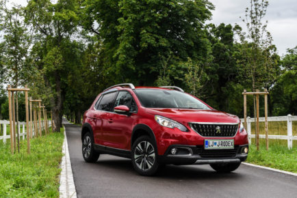 peugeot-2008-slovenska-predstavitev_1-1600x1077