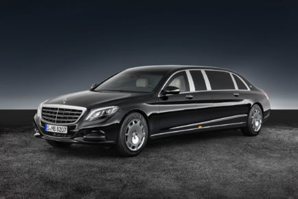 Mercedes-Maybach-S600-Pullman-Guard-front-three-quarter