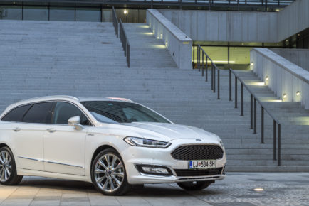 Ford_Mondeo_20TDCi_Vignale_002