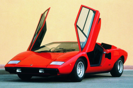 1973-lamborghini-countach-16_1600x0w