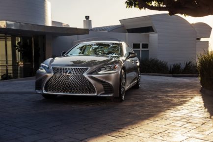 2018-Lexus-LS-7