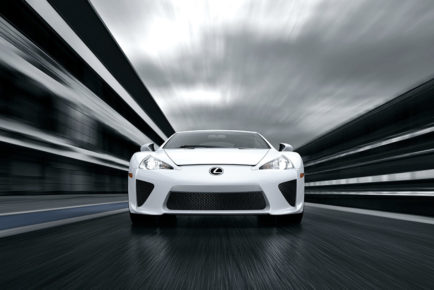 lexus-lfa-2013-gallery-LFA-102_1024x576