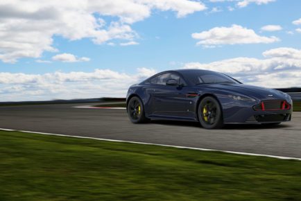 Aston Martin Vantage Red Bull Racing Editions -3