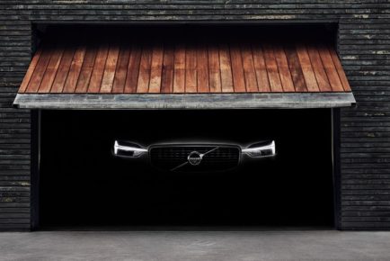 VolvoXC60-2018