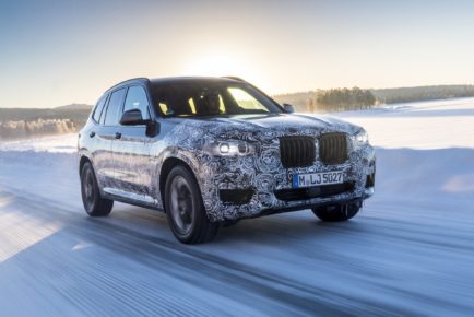 2018-bmw-x3-official-spy-pics-1_2560