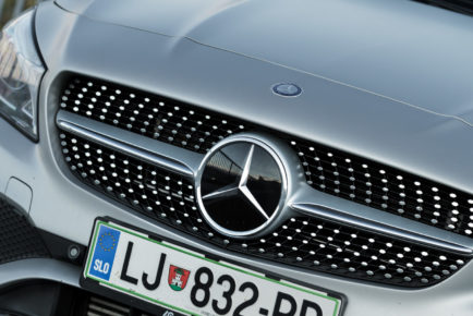 mercedes-benz_cla_220_d_03-1600x900