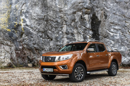 Nissan Navara Tekna Premium Aut. 2.3 dCi 12