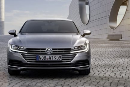 2018-vw-arteon-33-1600x800