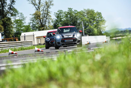 Mini Clubman JCW in One JCW Tour Gaj 2