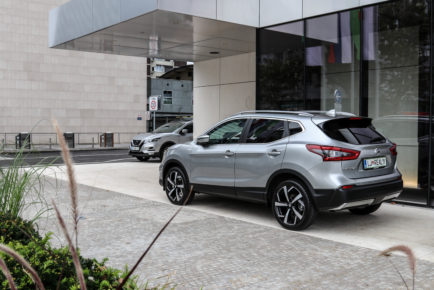 Nissan Qashqai (2)