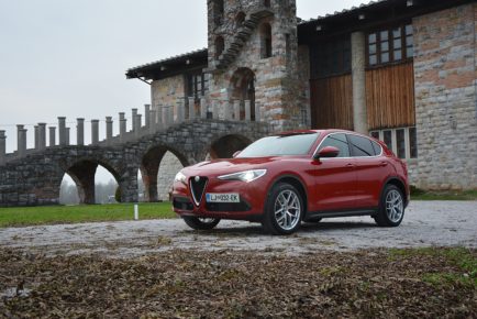 ALFA ROMEO STELVIO 01