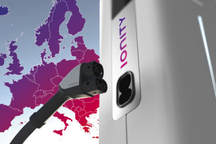 Joint Venture aus BMW Group, Daimler AG, Ford Motor Company und Volkswagen Konzern mit Audi und Porsche gegründet: IONITY – Paneuropäisches High-Power-Charging-Netzwerk ermöglicht Elektromobilität auf Langstrecken 

BMW Group, Daimler AG, Ford Motor Company and the Volkswagen Group with Audi and Porsche form Joint Venture: IONITY – Pan-European High-Power Charging Network Enables E-Mobility for Long Distance Travel