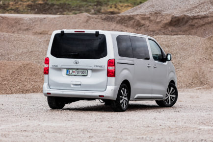 Toyota_Proace_Verso_20_D4D_001