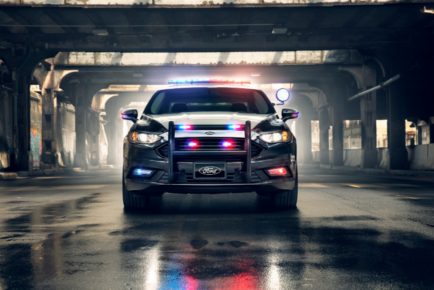 Ford_policijski_avto