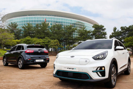 kia_pressrelease_2018_header_620x466_NiroEv_b-w