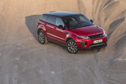 lr_range_rover_evoque_td4_hse_dynamic_29-1600x1067