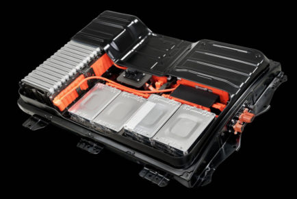 nissan-leaf-battery_100651397_l