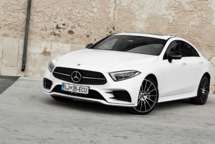 Mercedes-Benz_CLS_350d_4Matic_001