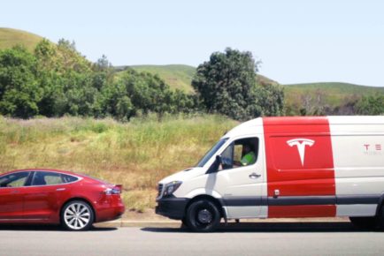 Tesla-Mobile-Service