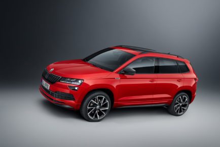 180802-ŠKODA-KAROQ-SPORTLINE_34front-1920x1280