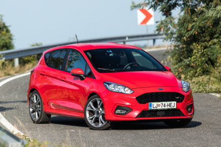 Ford_Fiesta_10EcoB_140_ST_Line_001