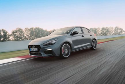 a87fbd38-2019-hyundai-i30-fastback-n-21