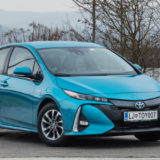 toyota_prius_plug-in_sol_01-1600x900