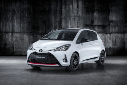 TOYOTA_YARIS_GR_Sport_1