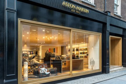 Aston_Martin_NO_8_DOVER_STREET