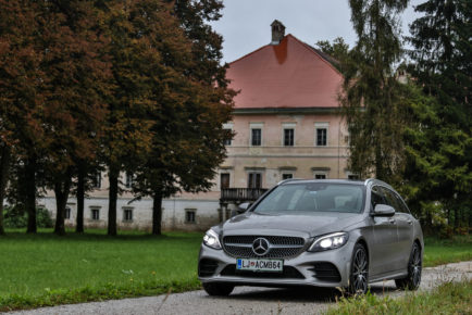 Mercedes-Benz razred C (11)