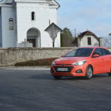 HYUNDAI i20 01