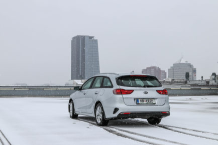 Kia Ceed SW (8)