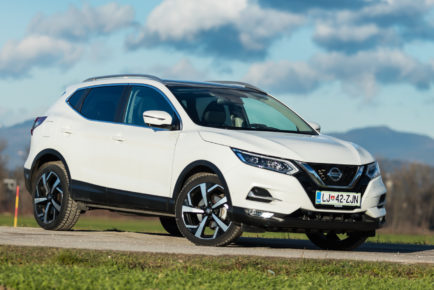 Nissan_Qashqai_16_dCi_X-Tronic_001