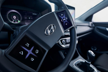 hyundai-i30-virtual_cockpit_1