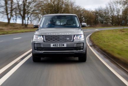 93aa29e7-2019-range-rover-ingenium-mild-hybrid-2