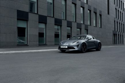 8e5dfafe-2019-alpine-a110s-8