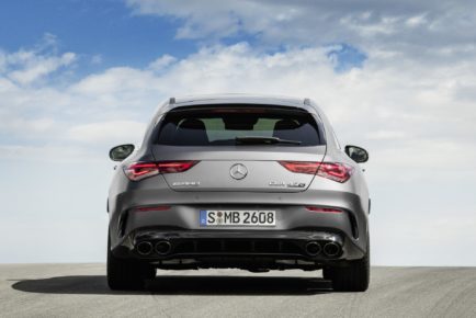 2020-mercedes-amg-cla-45-shooting-brake-20