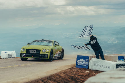 Continental GT Breaks Record at Pikes Peak (1)