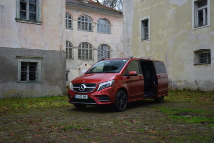 MERCEDES-BENZ RAZRED V 02