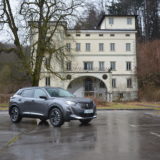 PEUGEOT 2008 01