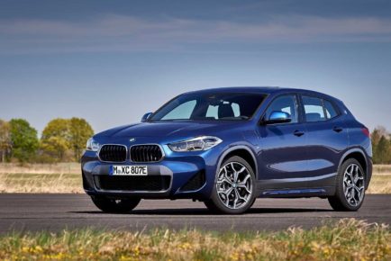 2021-BMW-X2-xDrive25e-7