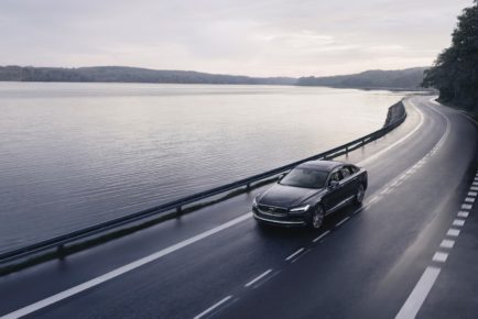 The refreshed Volvo S90 Recharge T8 plug-in hybrid in Platinum Grey