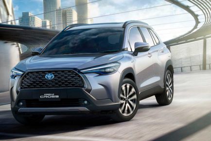 2021-toyota-corolla-cross-in-thailand