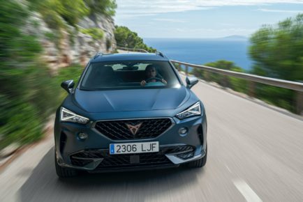 2021-Cupra-Formentor-24