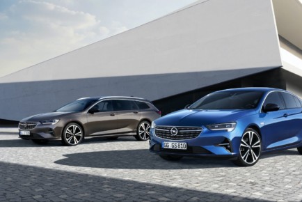 2021-Opel-Insignia-1