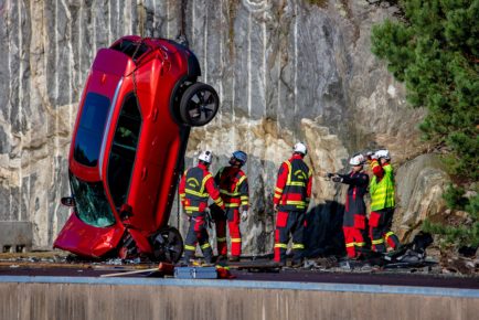 Volvo Cars drops new cars from 30 metres to help rescue services save lives