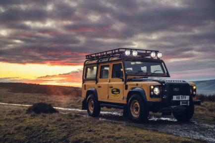 Land-Rover-Classic-Defender-Works-V8-Trophy-2