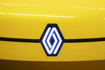 2-2021 - New Logo Renault