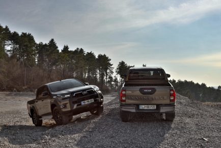 Toyota Hilux (2)