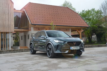CUPRA FORMENTOR 05